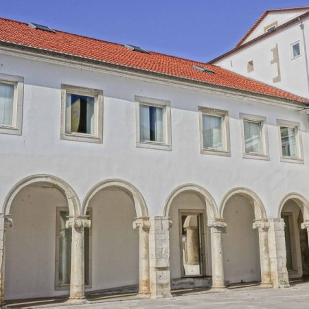 Pátio da Inquisição [Holy Inquisition Courtyard]